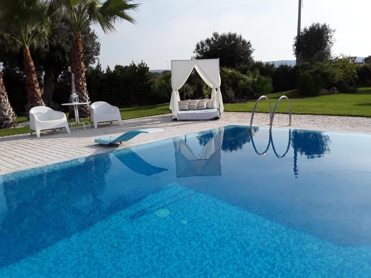 Santostefano Holidays Монополи Екстериор снимка