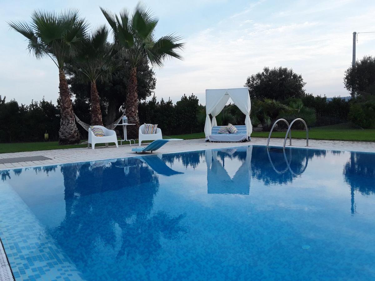 Santostefano Holidays Монополи Екстериор снимка