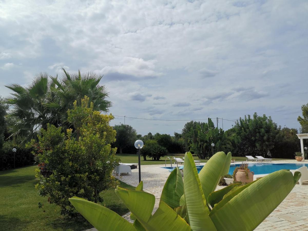 Santostefano Holidays Монополи Екстериор снимка