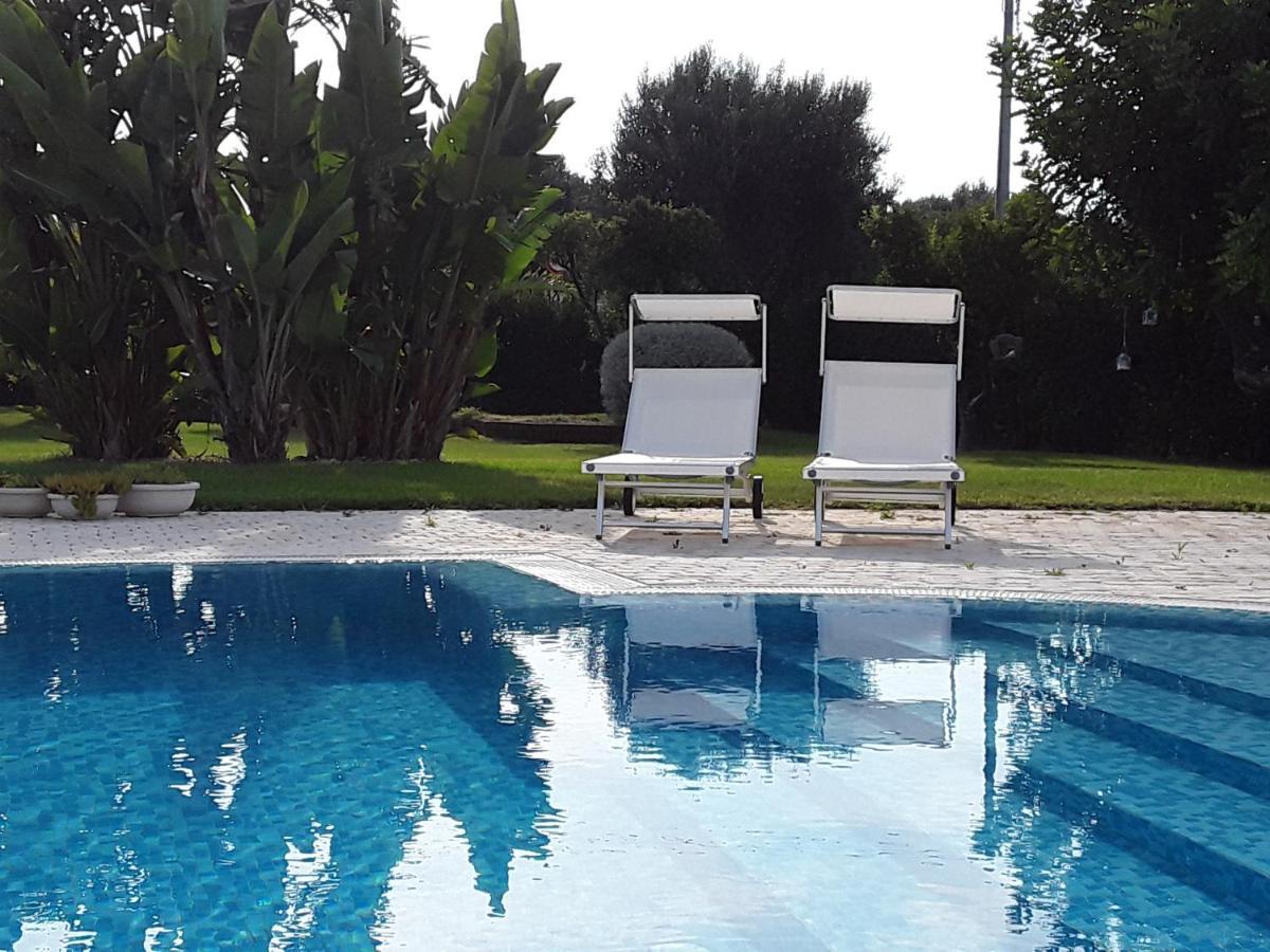 Santostefano Holidays Монополи Екстериор снимка