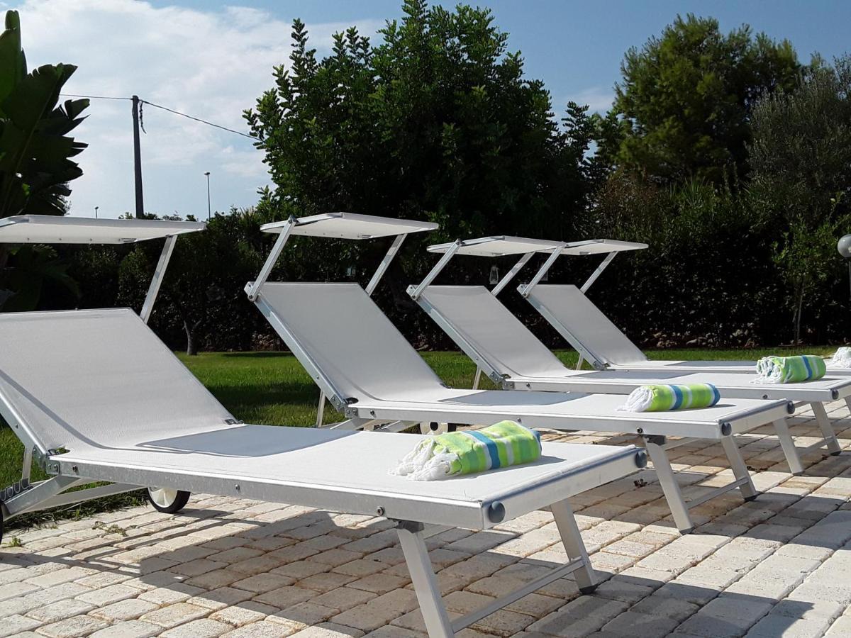 Santostefano Holidays Монополи Екстериор снимка